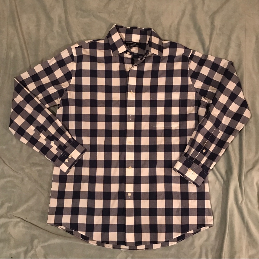 Men’s Blue and White Checked Button Down Shirt